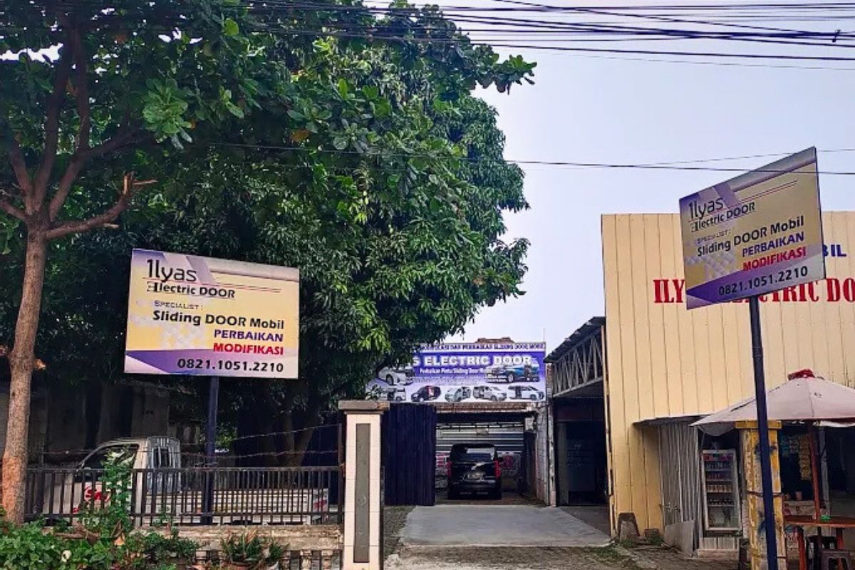 You are currently viewing Bengkel Sliding Door Mobil Cepat & Profesional