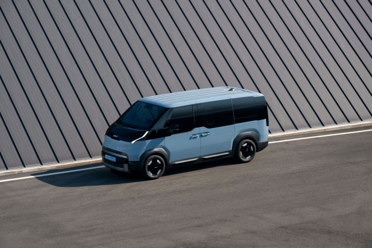 You are currently viewing Rekomendasi Mobil dengan Sliding Door yang Nyaman dan Fungsional