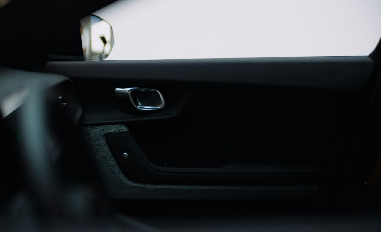 Perawatan Sliding Door Mobil Honda Agar Tetap Halus dan Awet