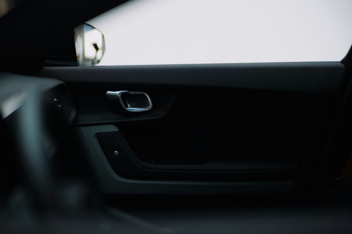 You are currently viewing Perawatan Sliding Door Mobil Honda Agar Tetap Halus dan Awet